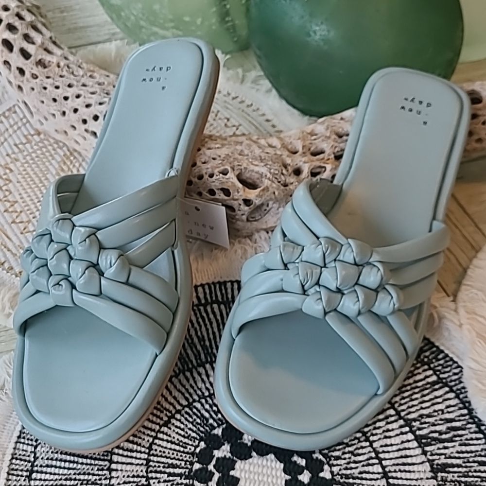 NWT A New Day Dulce Padded Knot sandals size 10